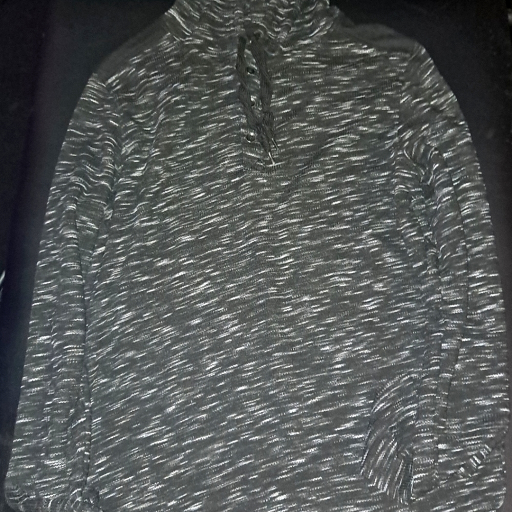 Rock and republic long sleeve shirt size small